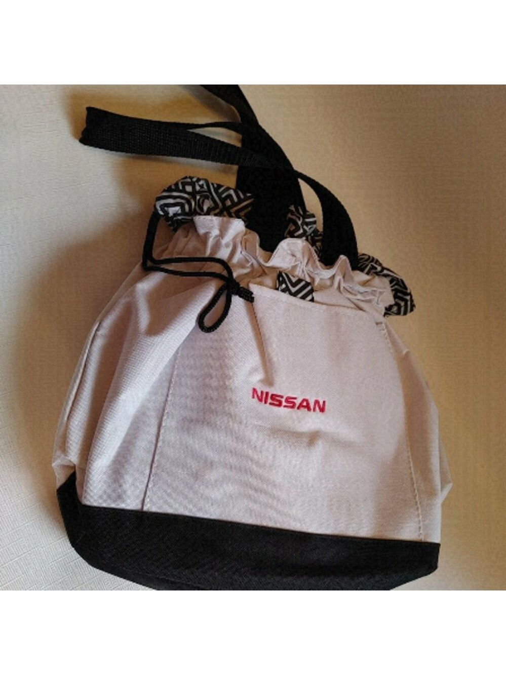 CUTE NISSAN Automotive Company Drawstring Bag